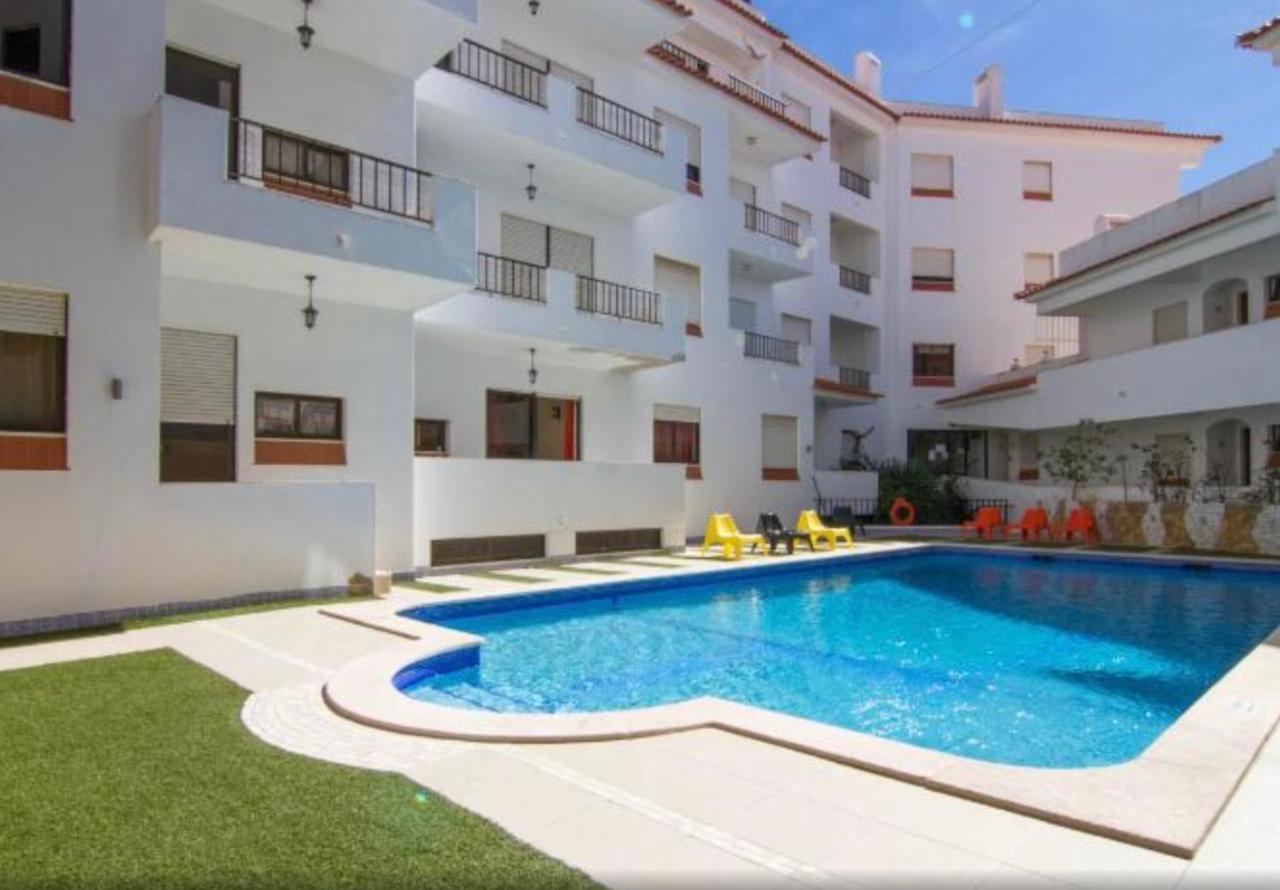 3 Min Walking To Peneco Beach Albufeira , Apart + Pool + Wifi Luaran gambar