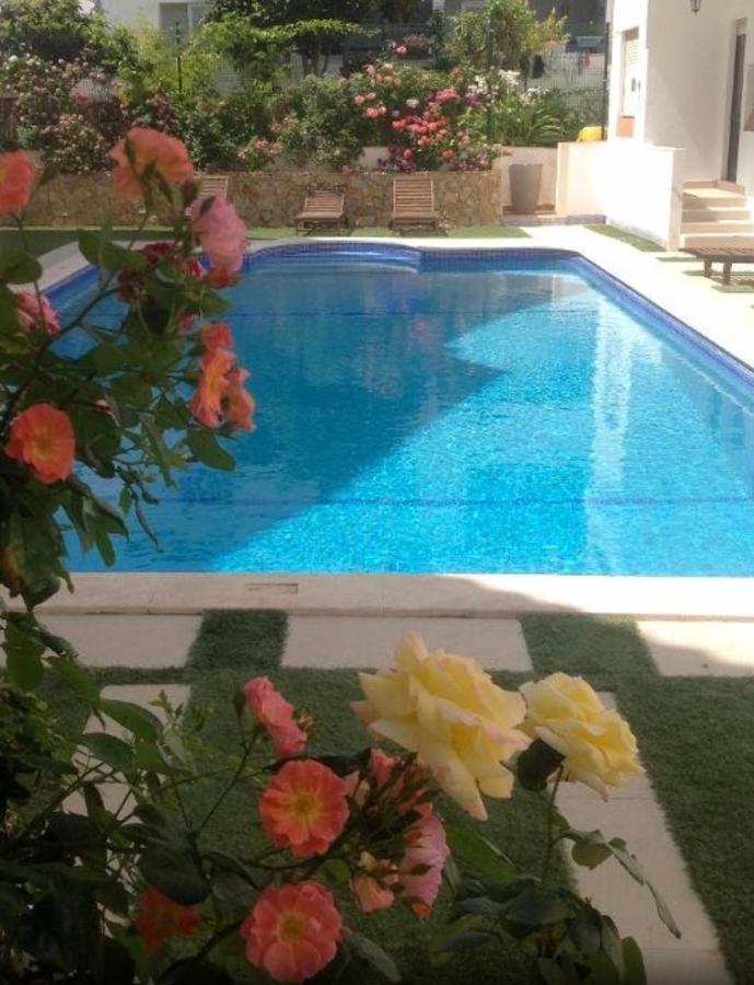 3 Min Walking To Peneco Beach Albufeira , Apart + Pool + Wifi Luaran gambar