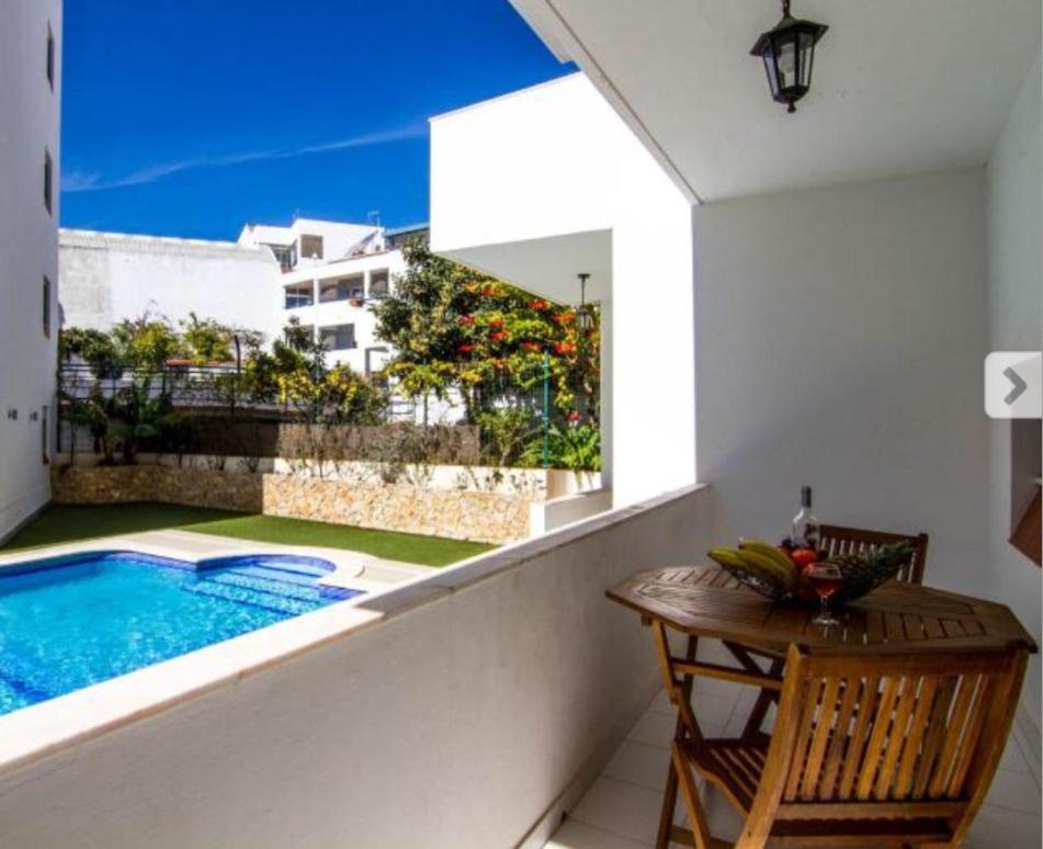 3 Min Walking To Peneco Beach Albufeira , Apart + Pool + Wifi Luaran gambar